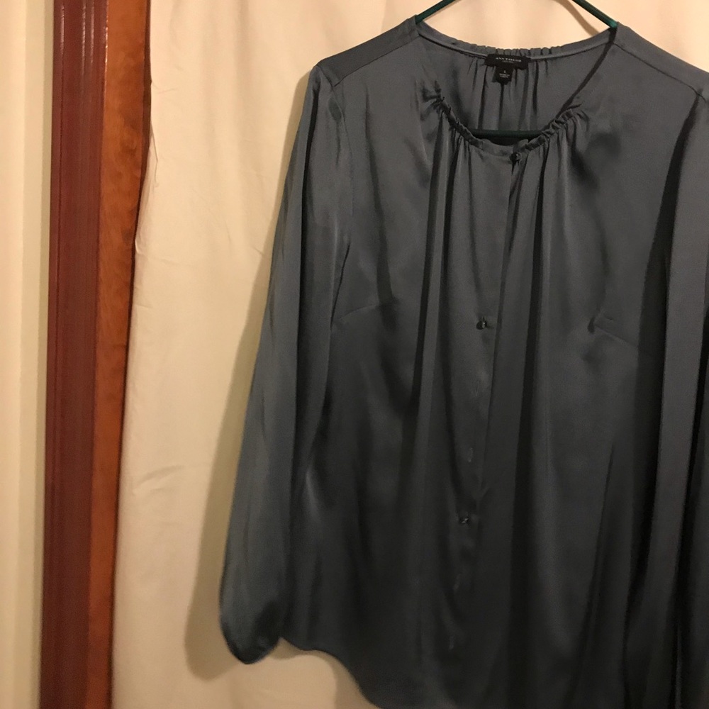 ANN TAYLOR Slate blue 100 Silk size M